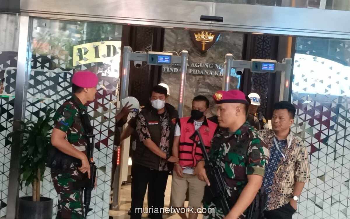 Polri Limpahkan Tersangka dan Barang Bukti Kasus Febrie Adriansyah ke Kejagung
