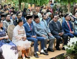 Prabowo dan Jokowi Hadiri Pernikahan Putra Boy Thohir, Duduk Bersebelahan