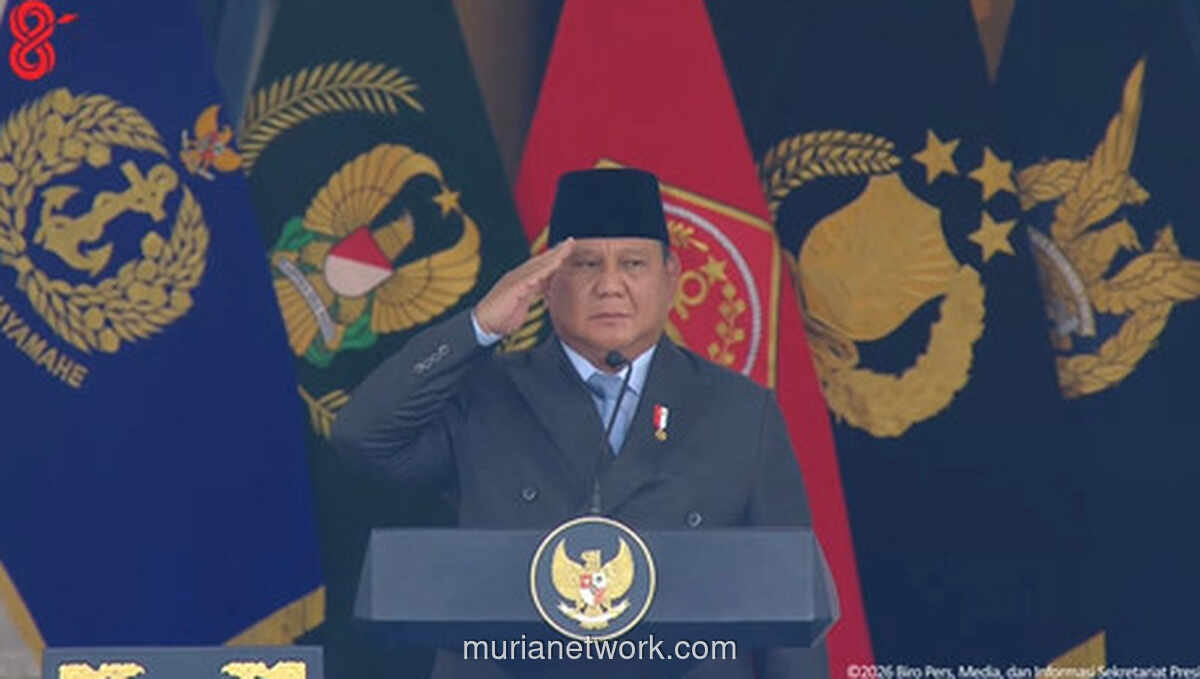 Prabowo Lantik 1.177 Lulusan Akademi TNI-Polri Jadi Perwira