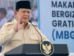 Prabowo Soroti Porsi Makan Bergizi Gratis: Ayam Jangan Dipotong Terlalu Kecil