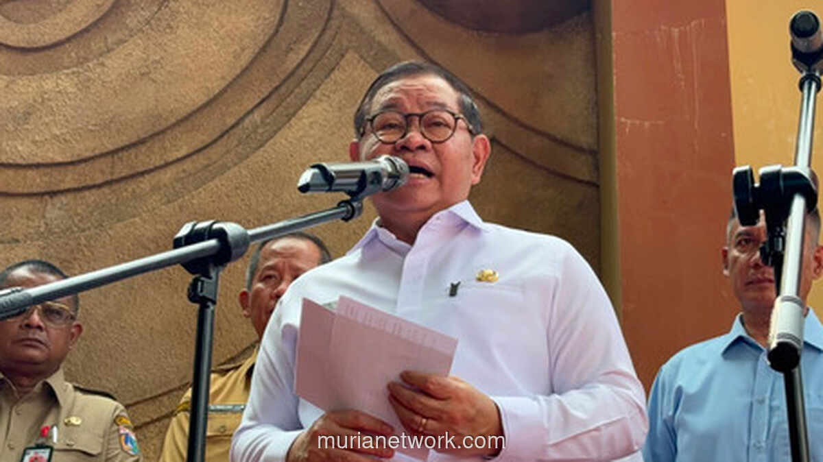 Pramono Anung Minta Sopir Truk Tersangkut di Kolong Jembatan Ditindak Tegas