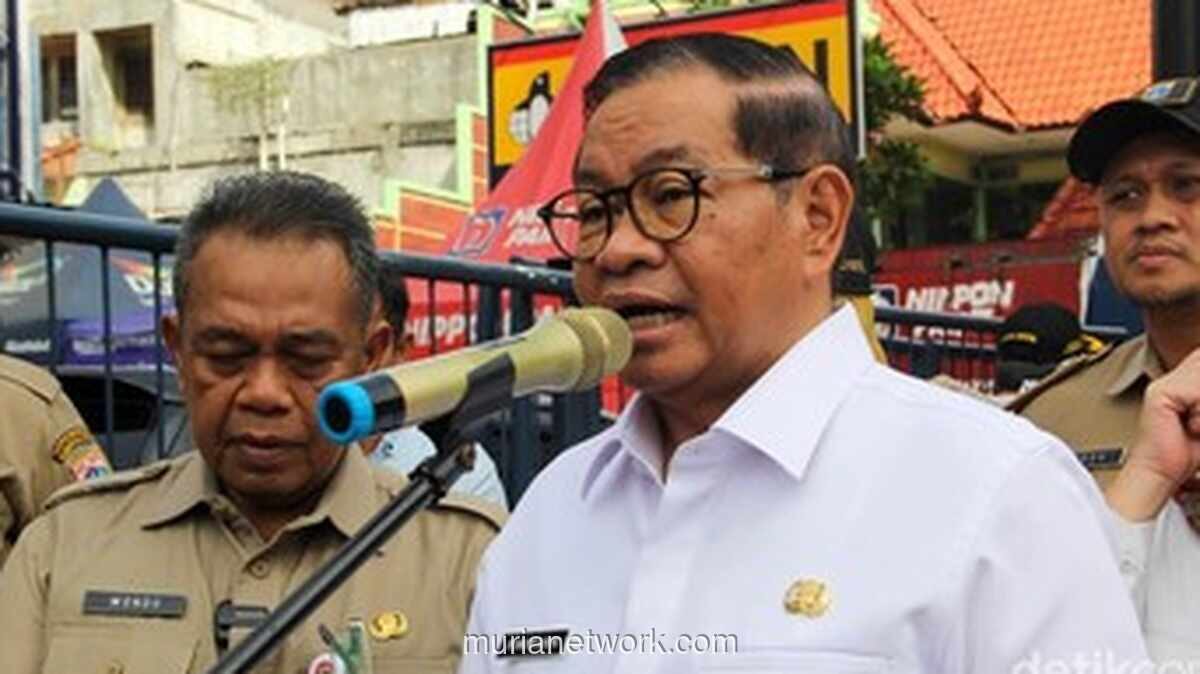 Pramono Anung Instruksikan Perbaikan Lift JPO di Jakarta