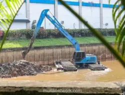 Pramono Anung Percepat Normalisasi Sungai saat Musim Kemarau