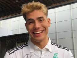 Profil Aisar Khaled: YouTuber Malaysia yang Minta Maaf Usai Viral Naikkan Kaki ke Kursi Penumpang