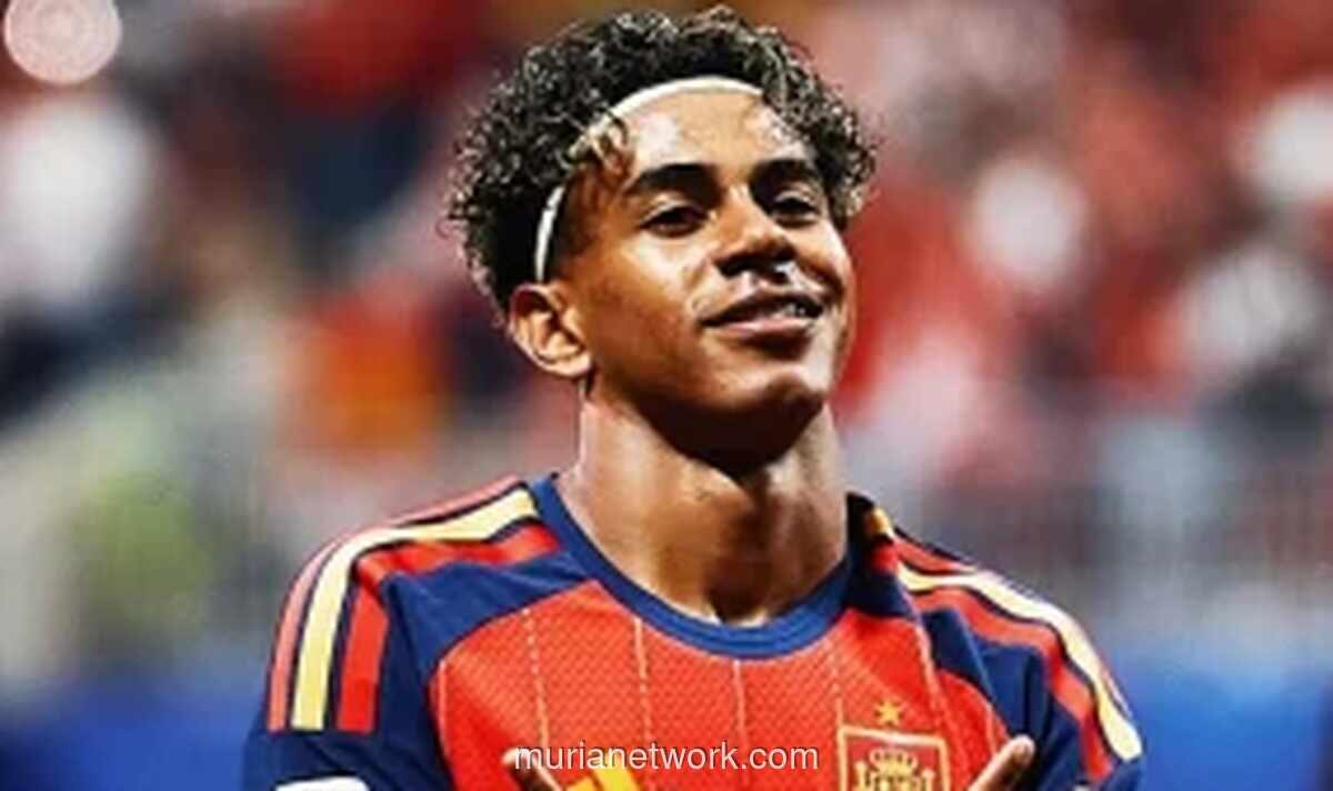 Lamine Yamal Ukir Rekor Remaja Pertama yang Juara Piala Dunia dan Euro