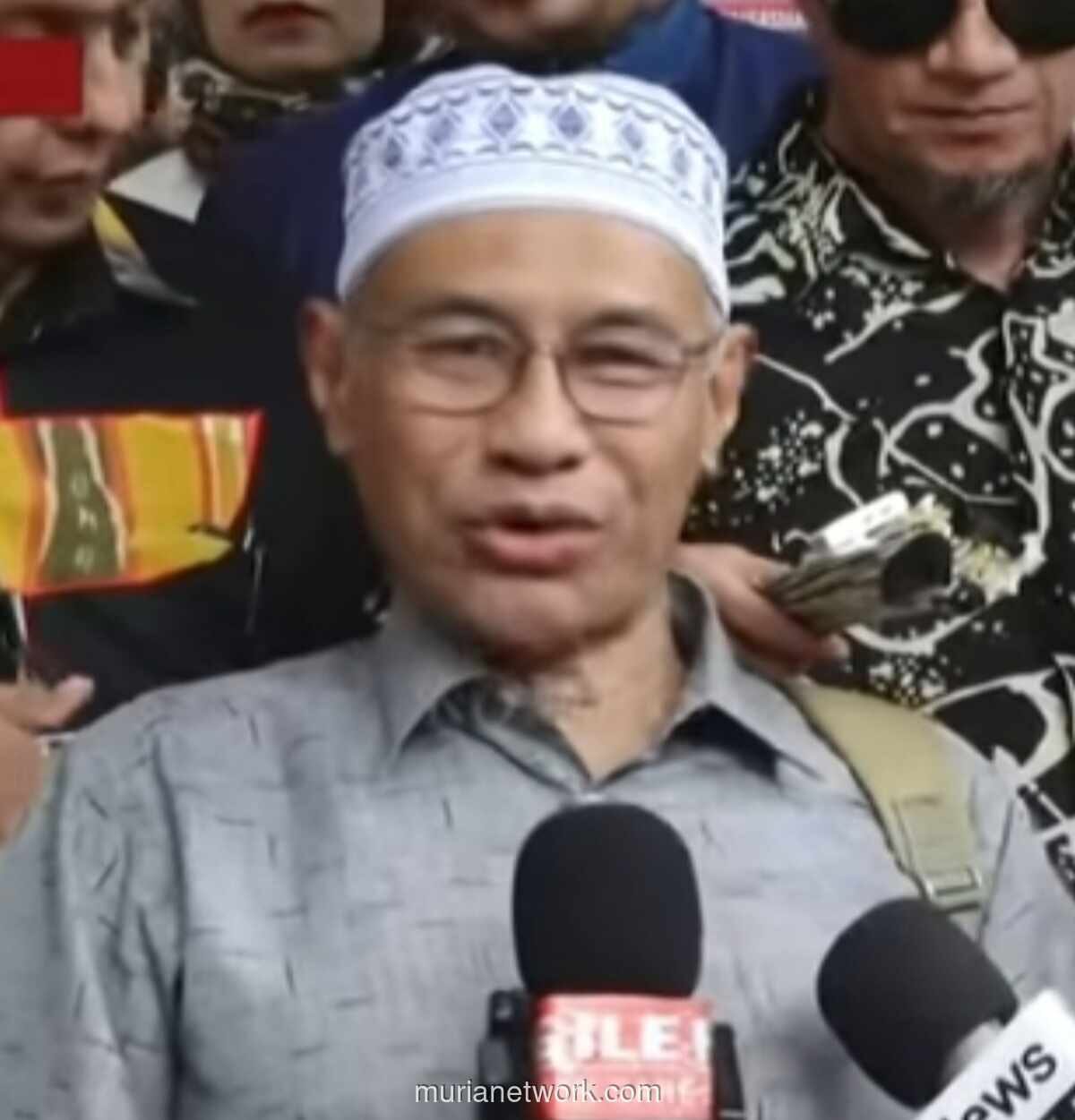 Safari Budaya Jokowi Disorot: Kritik Tajam Rizal Fadhillah soal Simbol Kepala Kerbau