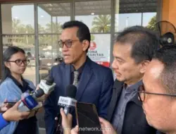 Roy Suryo Bawa Bukti Video Penangkapan ke Praperadilan, Tuding Polisi Langgar Prosedur