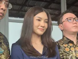 Di Tengah Gugatan Hak Asuh, Sarwendah Tunjukkan Momen Hari Pertama Sekolah Anak