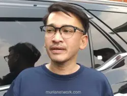 Ruben Onsu Unggah Video Lama Makan Bersama Anak, Ekspresi Thalia dan Thania Disorot