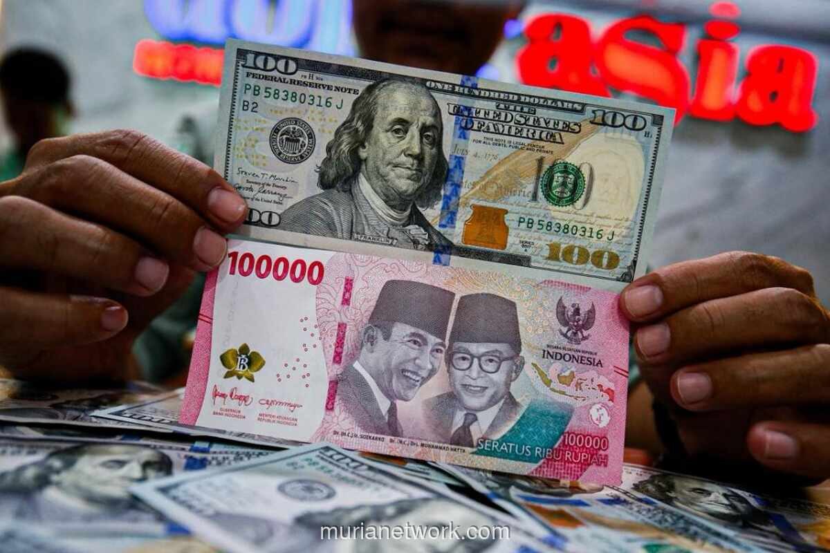 Rupiah Menguat ke Rp18.068 per Dolar AS di Tengah Eskalasi Konflik Iran-AS