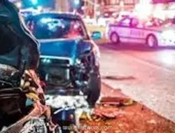 Sedan Tabrak Minibus di Makassar, Diduga Terobos Lampu Merah