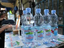 Riset FMIPA UI Ungkap Segel Botol Le Minerale Efektif Cegah Kontaminasi