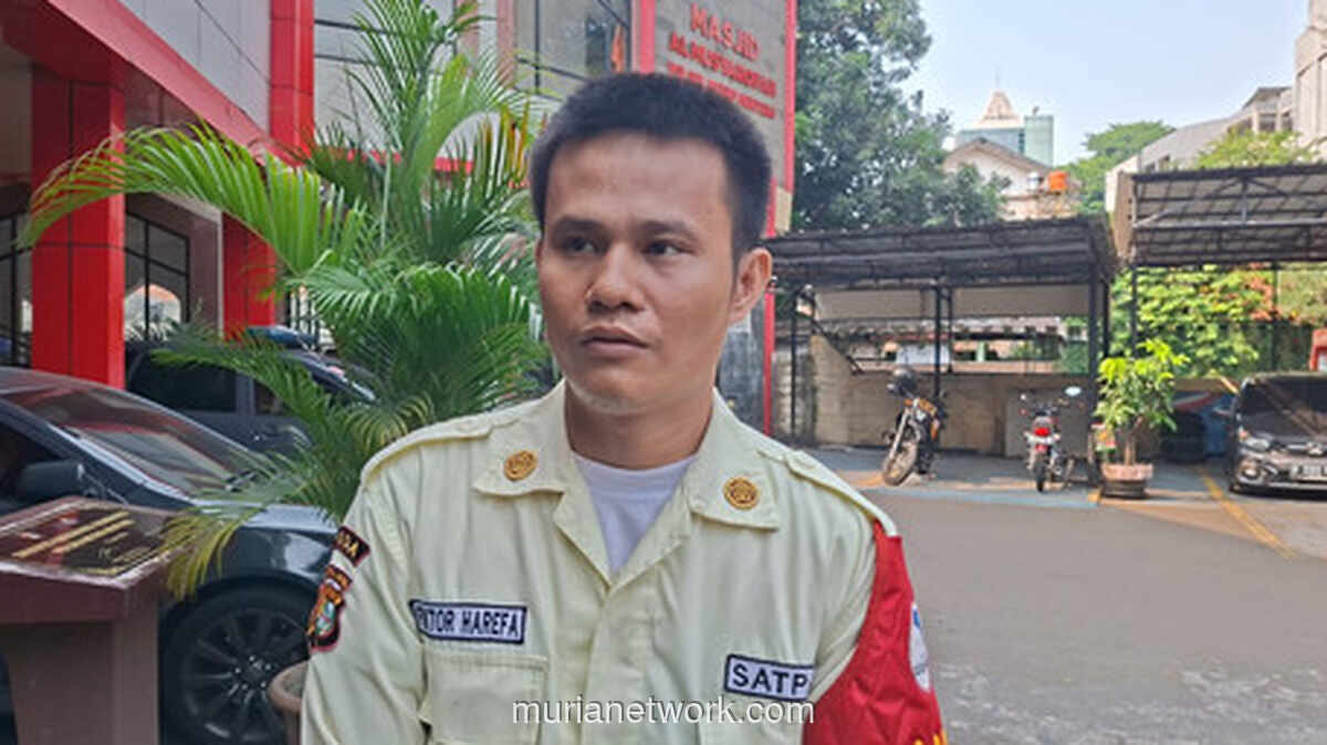 Sekuriti Bundaran HI Datangi Polsek Menteng Usai Cekcok dengan Pengemudi Alphard