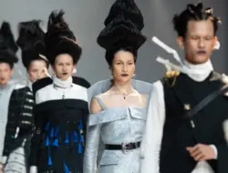 Wilsen Willim Rayakan Satu Dekade dengan Koleksi Couture Perdana: Algoritma, Tenun, dan Keraguan sebagai Metode Berkarya