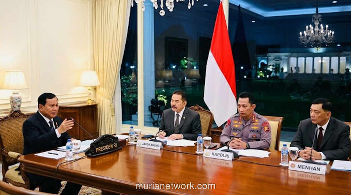 SIAGA 98 Desak Presiden Evaluasi Sistem Keamanan Informasi setelah Dugaan Kebocoran Pertemuan Strategis