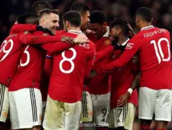 Mikael Silvestre Desak Manchester United Beri Kesempatan Pemain Muda