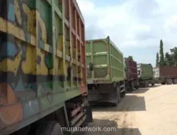Antre Solar Subsidi di Pelalawan, Sopir Truk Rela Menginap Dua Hari