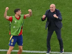 Luis de la Fuente Ukir Rekor Tak Terkalahkan, Spanyol Siap Hadapi Prancis di Semifinal Piala Dunia 2026
