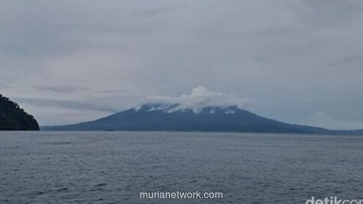 Aktivitas Meningkat, Status Gunung Anak Krakatau Naik Jadi Siaga