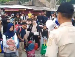 Status Siaga Gunung Anak Krakatau Tak Surutkan Minat Wisatawan ke Pulau Sebesi