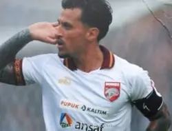 Semen Padang Rekrut Stefano Lilipaly, Target Juara Championship 2026/2027