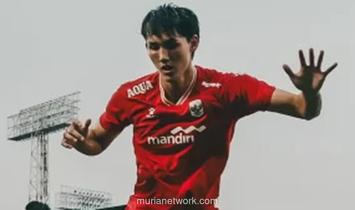 Kejutan Herdman: Mitchel Baker Starter, Ragnar Oratmangoen Cadangan Lawan Kamboja