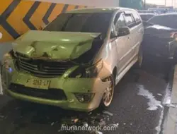 Tabrakan Beruntun Empat Mobil di Terowongan Tol Pasar Rebo