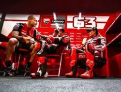 Bagnaia Abai Konflik Rossi-Marquez, Fokus pada Hubungan Profesional di Garasi Ducati