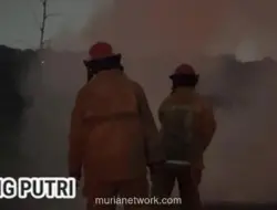 TPS Ilegal di Bogor Terbakar, Asap Pekat Ganggu Warga