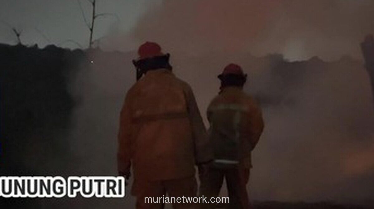 TPS Ilegal di Bogor Terbakar, Asap Pekat Ganggu Warga