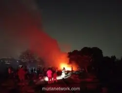 Kebakaran Landa TPU Pondok Kelapa Jakarta Timur, 8 Unit Damkar Dikerahkan