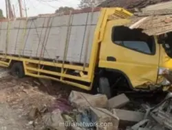 Truk Tabrak Rumah Warga di Bogor, Sopir Diduga Kurang Konsentrasi