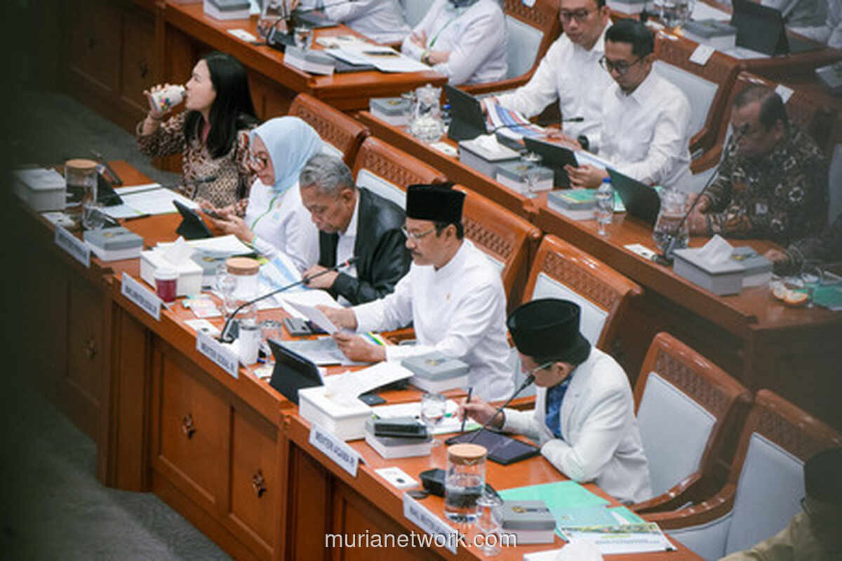 Mensos Pastikan Heru Baskoro, Putra Sayuti Melik, Telah Dibawa ke Sentra Kemensos