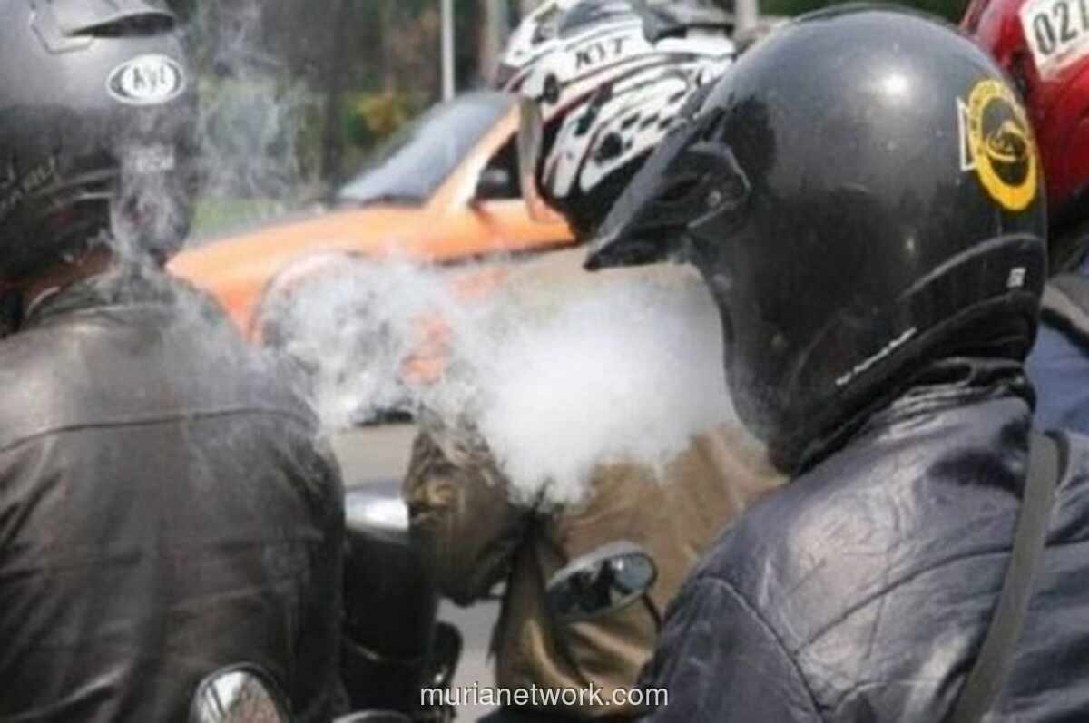 Polisi Selidiki Video Viral Pengendara Motor Aniaya Lawan di Jagakarsa
