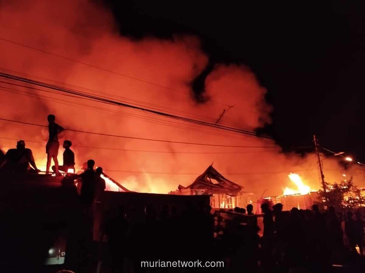Wali Kota Makassar Tinjau Lokasi Kebakaran Tallo, 310 Jiwa Terdampak