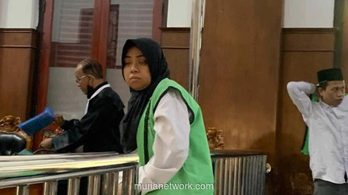 Sewa Ekskavator Robohkan Rumah Dinas Bea Cukai, Wanita Ini Jadi Terdakwa