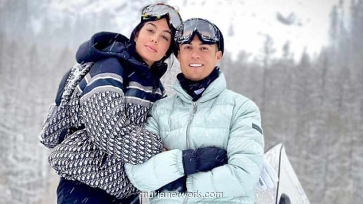 Cristiano Ronaldo dan Georgina Rodriguez Resmi Menikah Setelah 10 Tahun Bersama