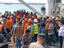 62 Penumpang KM Mutiara Sentosa 2 Tiba di Surabaya, Tangis Haru Pecah