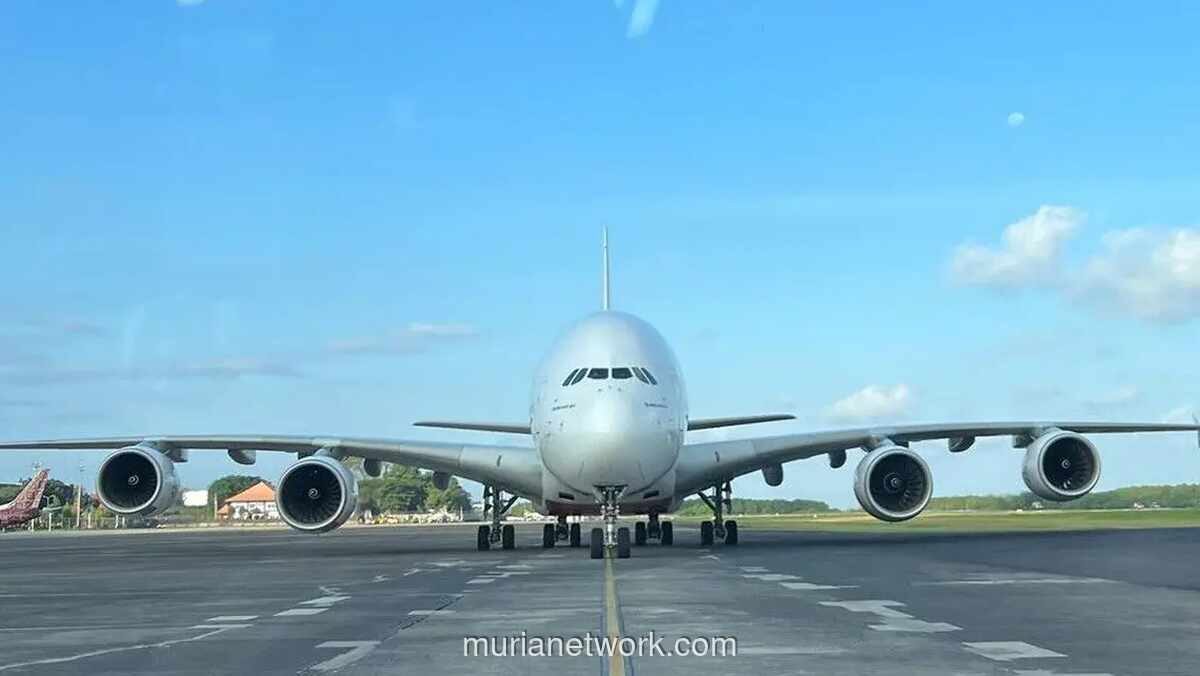 Airbus A380 Emirates Mendarat di Soekarno-Hatta untuk Dukung Tur Pramusim Chelsea vs AC Milan