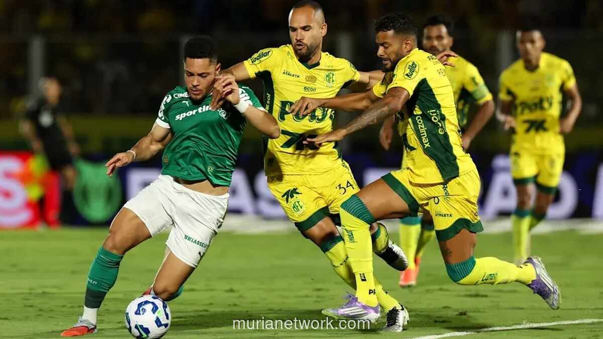 Dua Gol Kevin Viveros Bawa Athletico Paranaense Kalahkan Santos