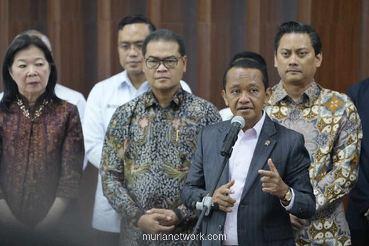 Presiden Instruksikan Bahlil Atasi Pemadaman Listrik di Kalimantan