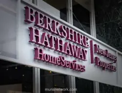 Berkshire Hathaway Mulai Kurangi Tumpukan Kas, Investasikan Rp370 Triliun di Saham