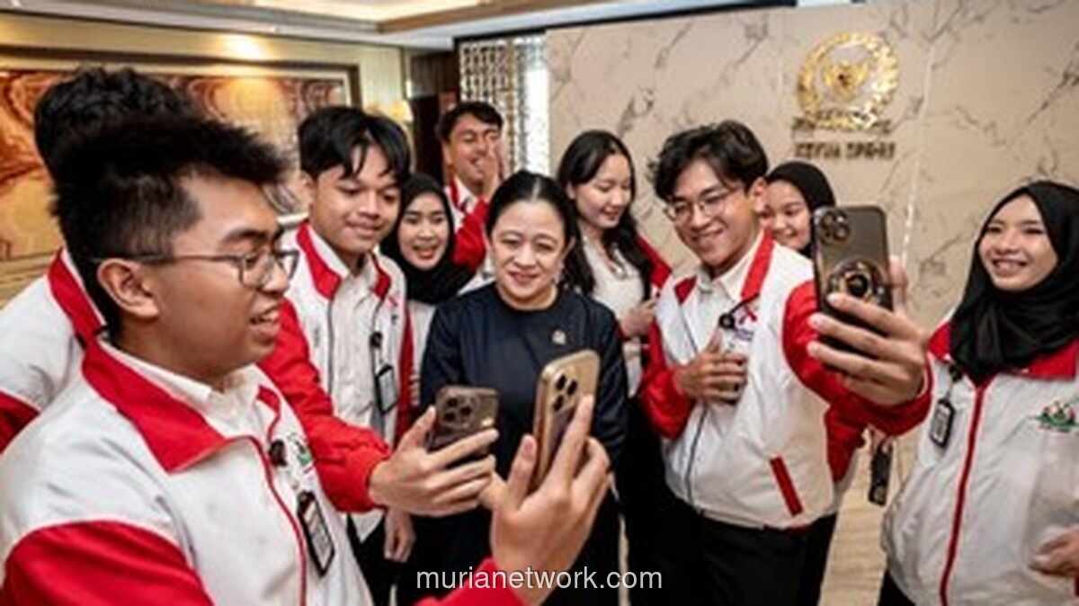 Puan Maharani Ingatkan Bahaya Hoaks di Depan Peserta Parlemen Remaja