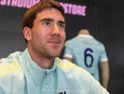 Besiktas Alihkan Target ke Vlahovic Usai Batal Rekrut Salah
