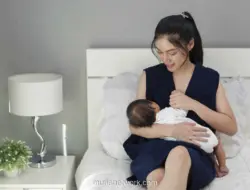 Menyusui: Lebih dari Sekadar Memberi Makan, Ini Manfaat dan Tantangannya