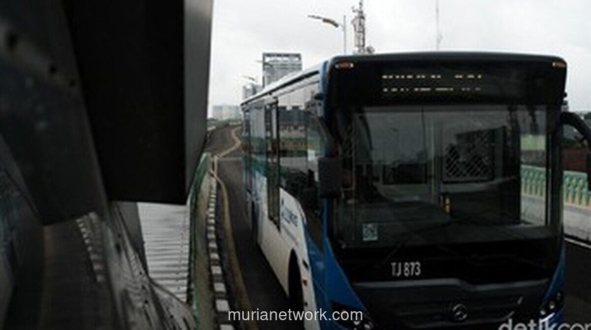 TransJakarta Koridor 13 Alami Gangguan, Rute Dialihkan ke Halte JORR