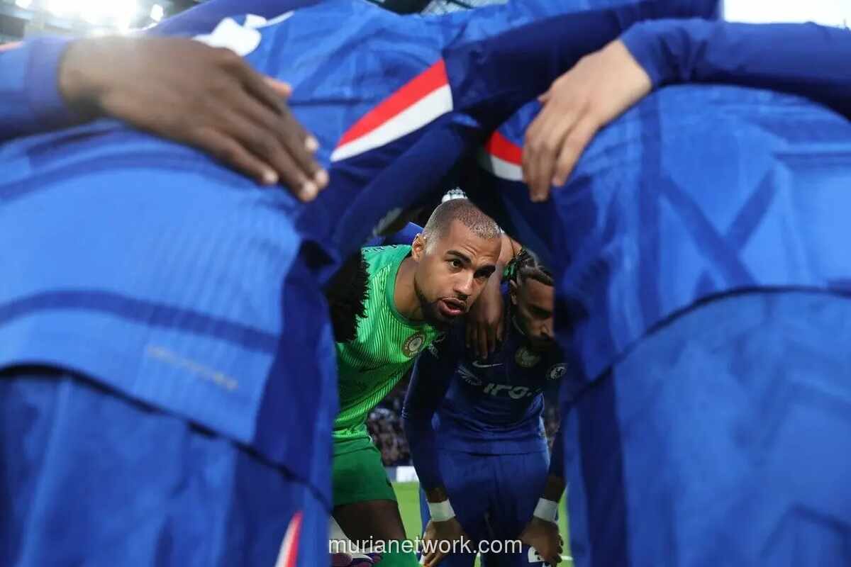 Chelsea Batal Rekrut Diogo Costa, Alonso Pertahankan Robert Sanchez