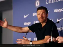 Chelsea Resmi Rekrut Maxence Lacroix, Stok Bek Tengah Membludak