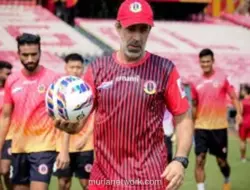 Bhayangkara Tunjuk Oscar Bruzon, 17 dari 18 Klub Super League Pakai Pelatih Asing