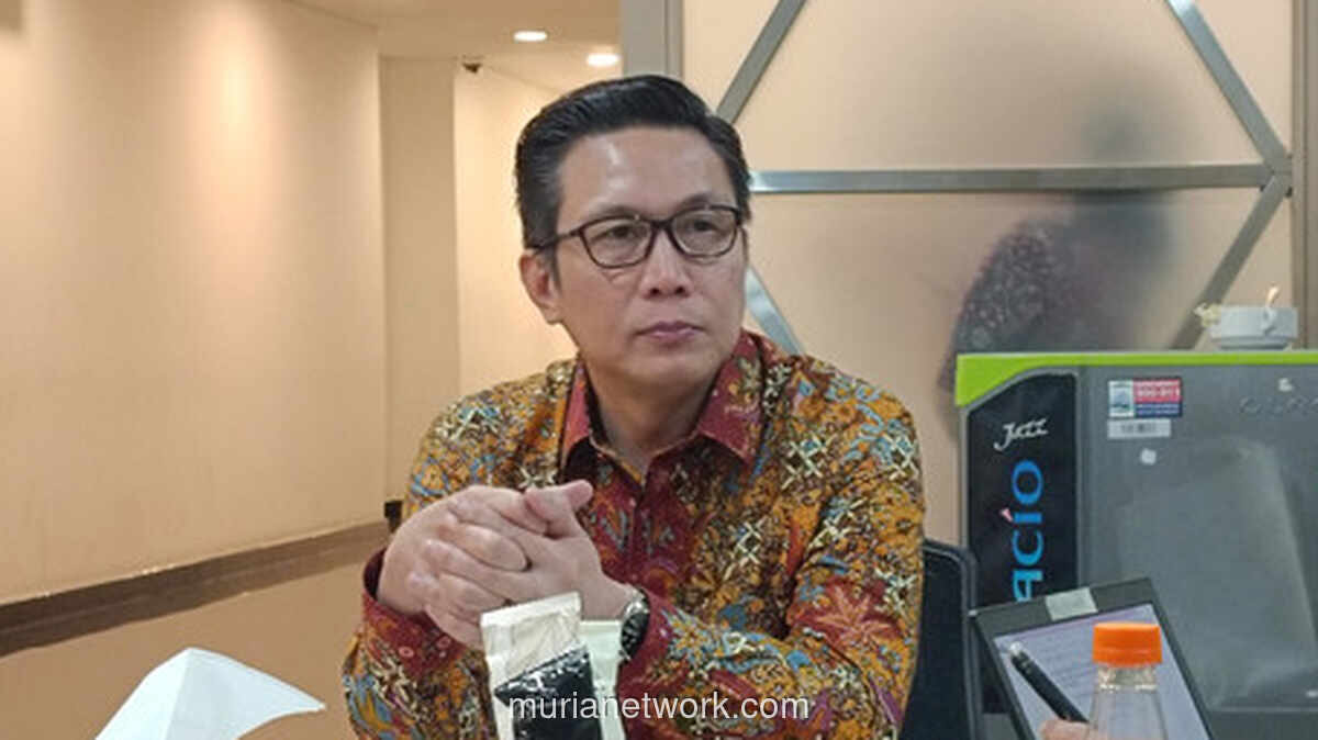 Danantara Berminat Investasi di BEI, Tunggu Aturan OJK